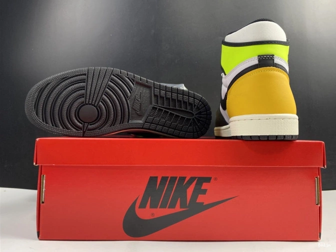 Bmlin AIR 555088-118 RETRO GOLD' 1 HIGH JORDAN 'VOLT OG 0701